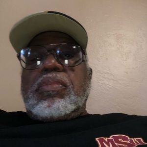 Meet your Posher, Sirrommie